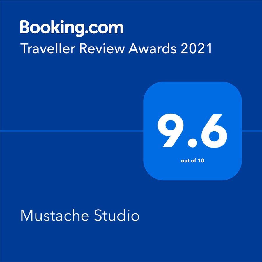 Mustache Studio 奥雷堡垒 外观 照片